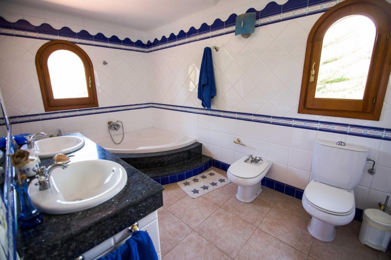Villa Ca Na Vinya Кала Тарида Экстерьер фото